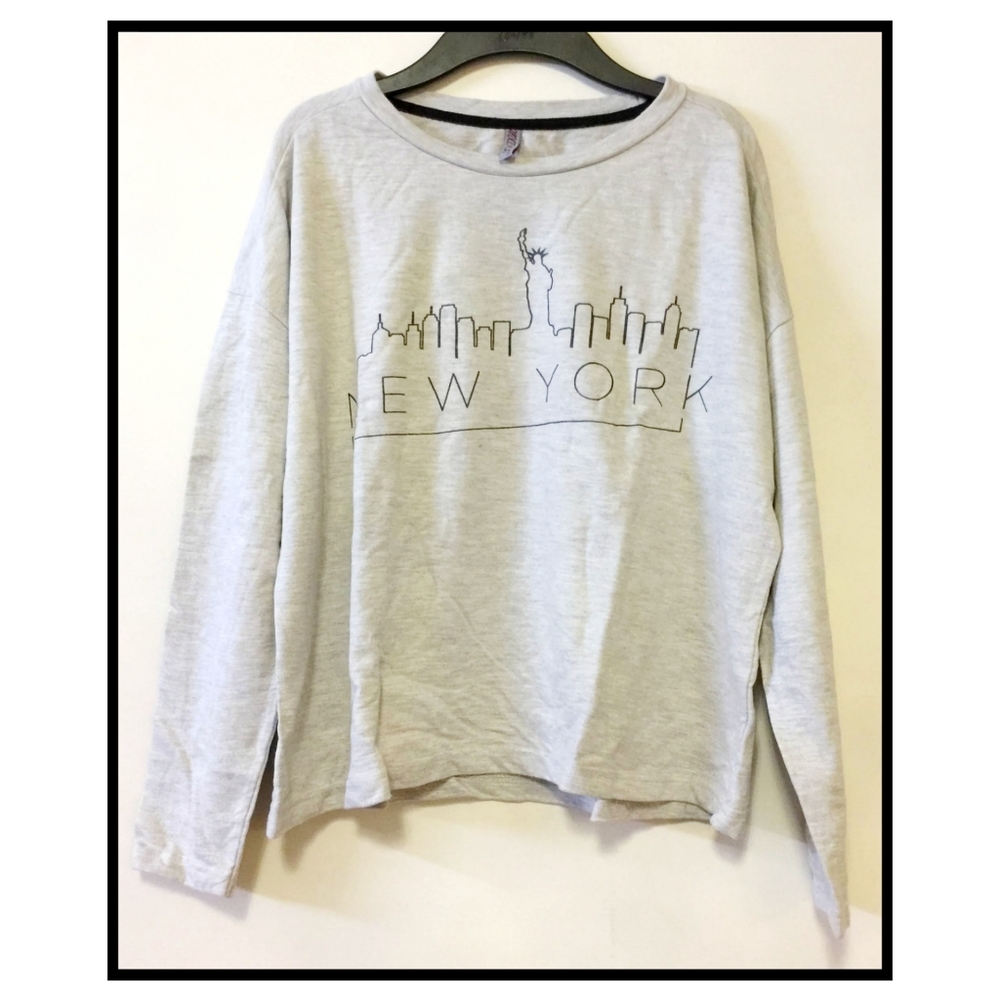 Grey Tee - Picture 1 of 6